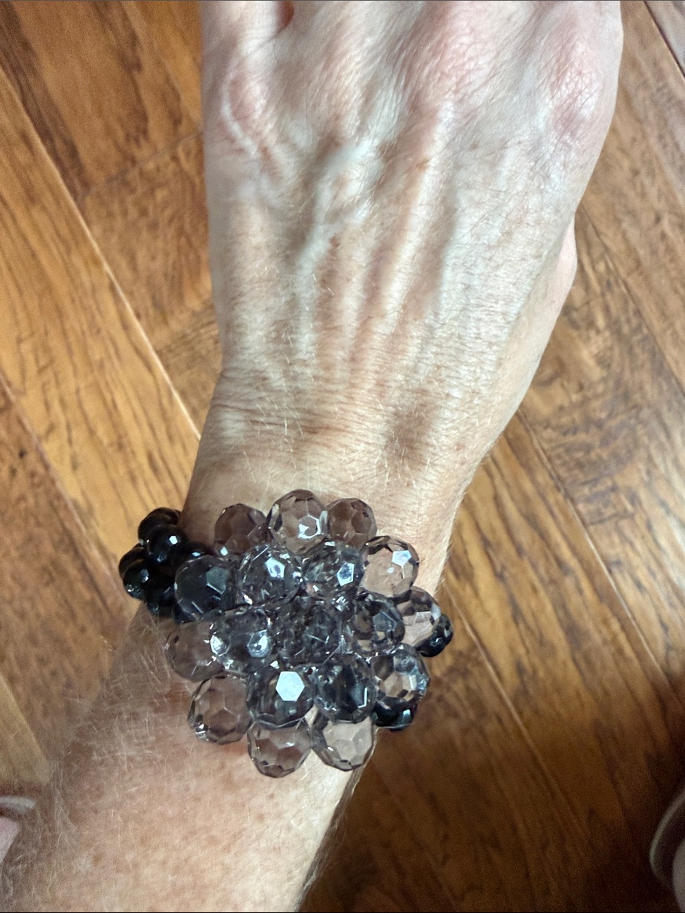 Smoky Gray Crystal Flower Stretch Bracelet with Black Beads - Picture 4 of 4